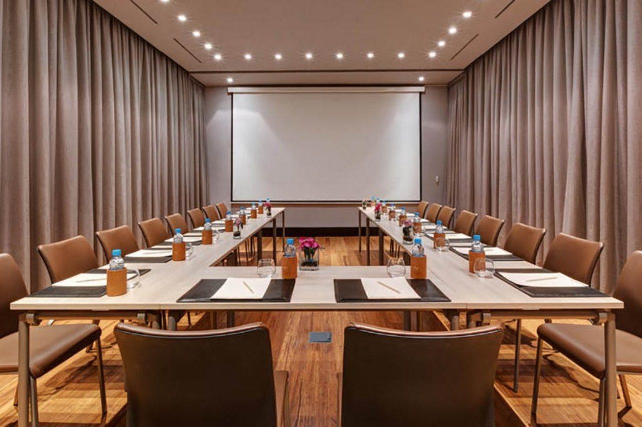 Gray Boutique Hotel الدار البيضاء المظهر الخارجي الصورة Meeting room