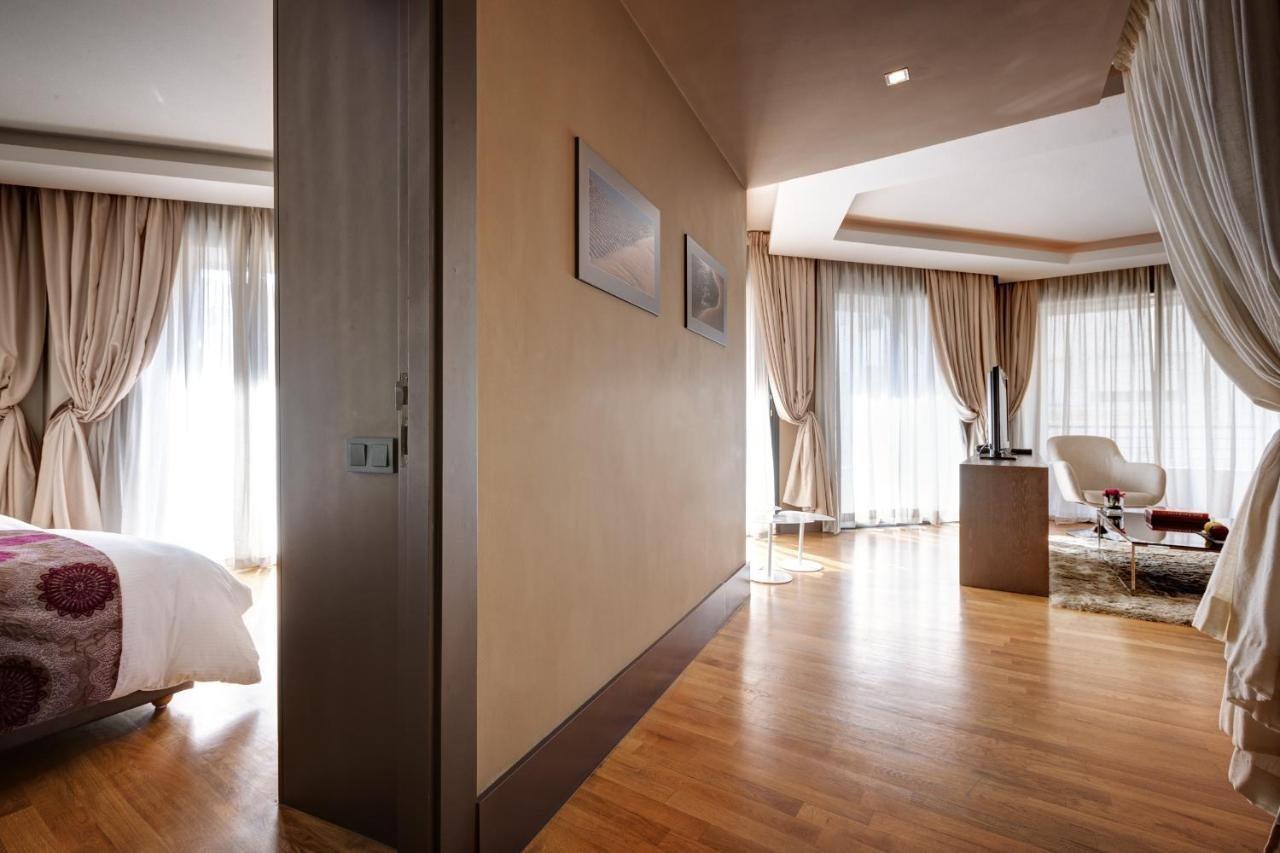 Gray Boutique Hotel الدار البيضاء المظهر الخارجي الصورة A room at the hotel